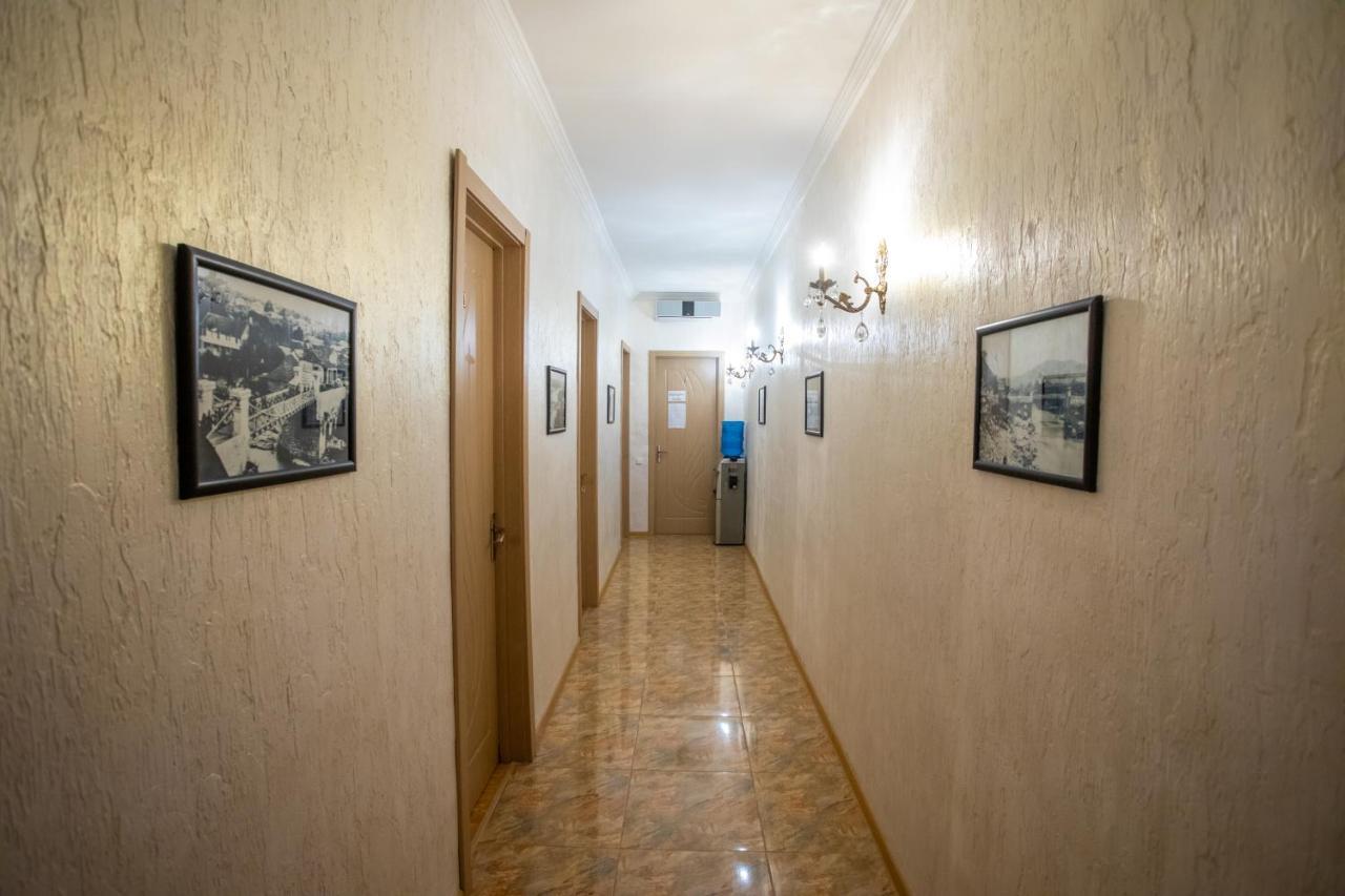 Hotel Mkudro Koutaïssi Extérieur photo