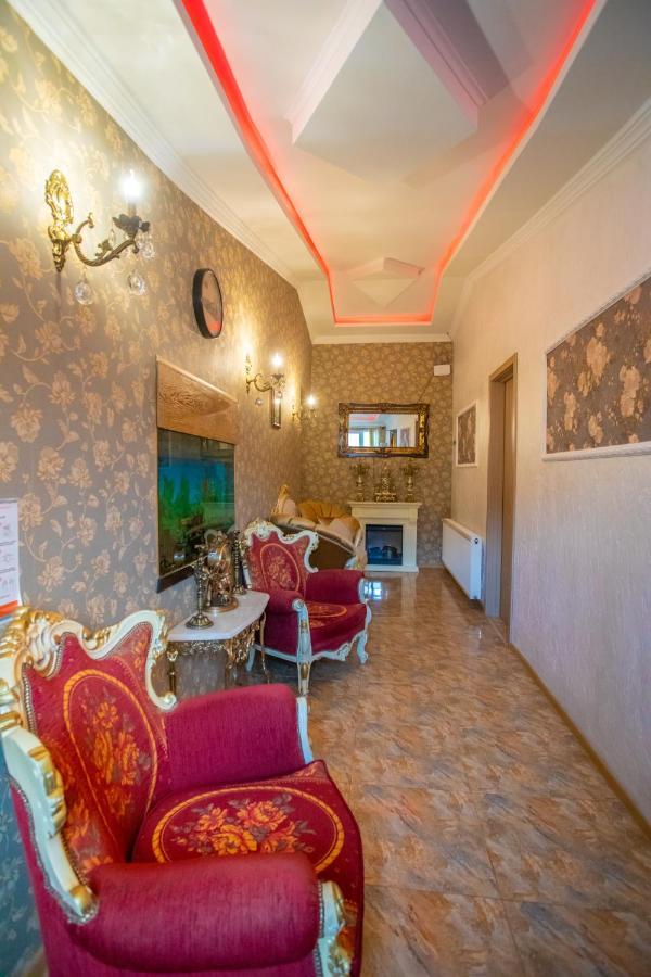 Hotel Mkudro Koutaïssi Extérieur photo