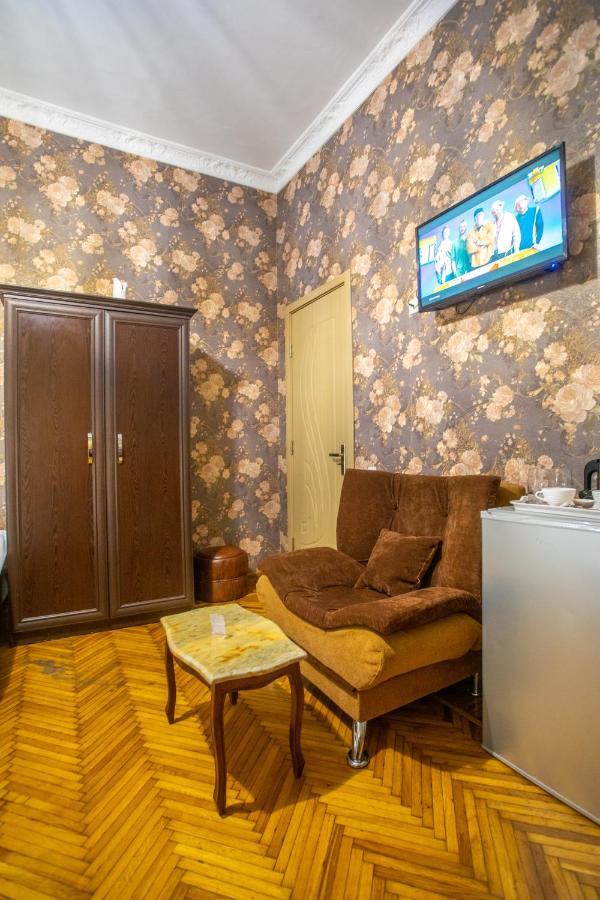 Hotel Mkudro Koutaïssi Extérieur photo