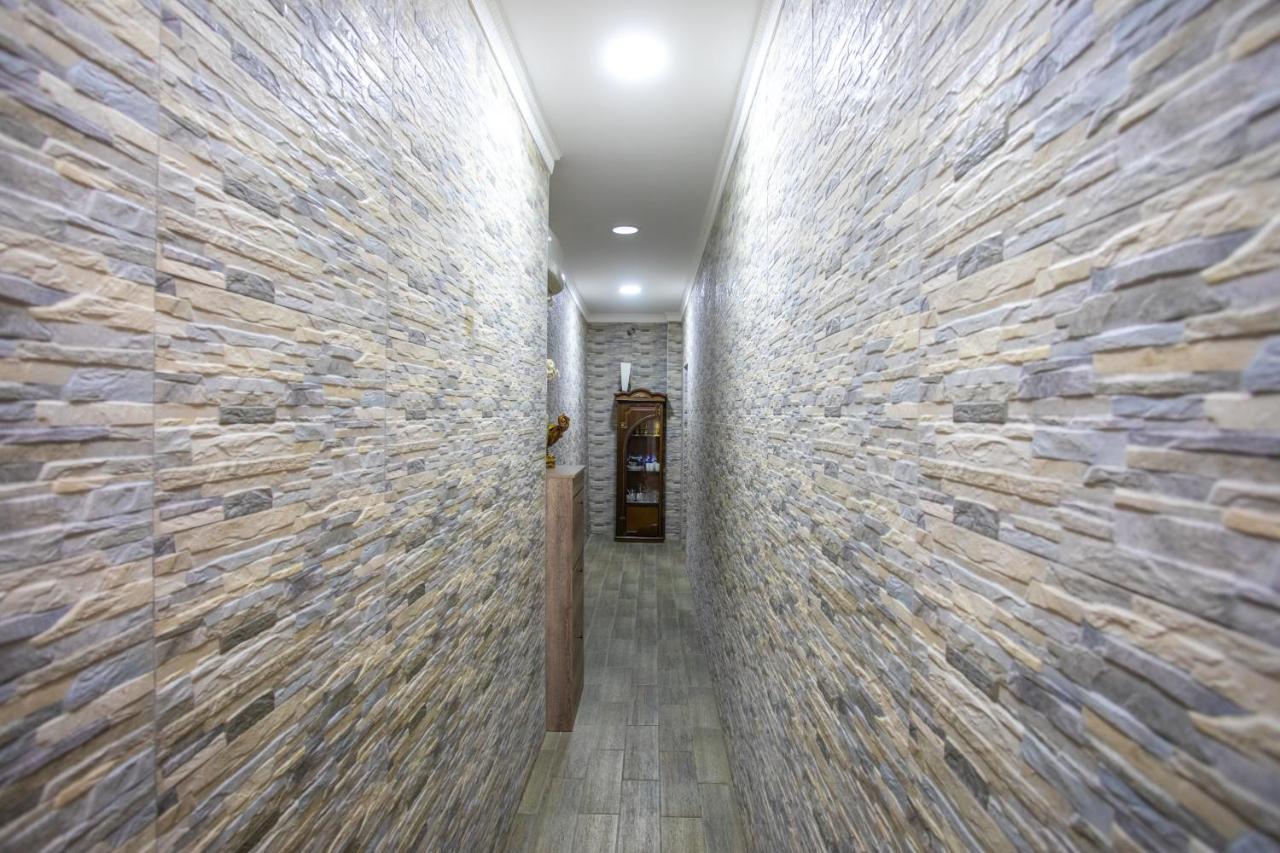 Hotel Mkudro Koutaïssi Extérieur photo